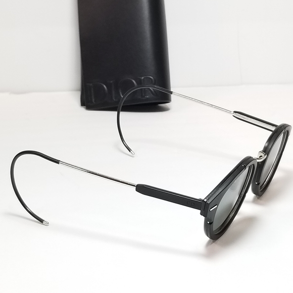 Dior Homme Diormagnitude 01 Palladium Black Sunglasses by Dior Homme - Picture 10 of 16